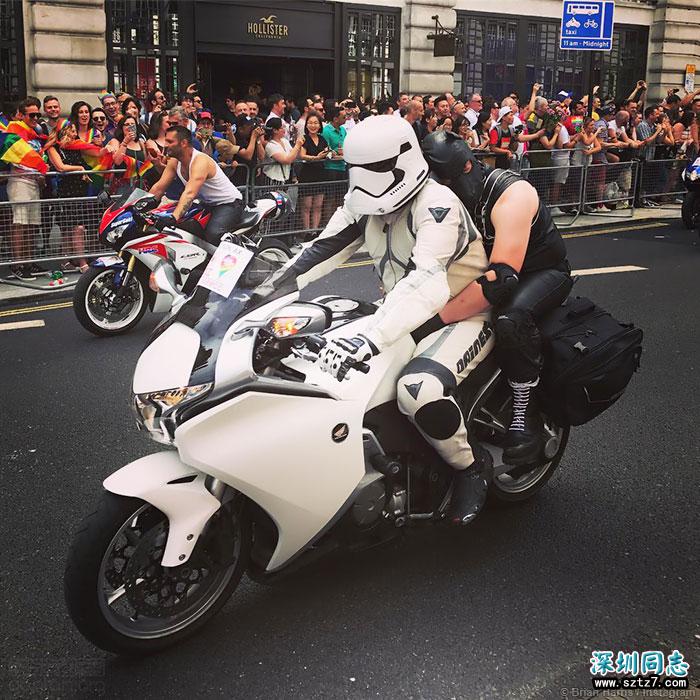 盛大的彩虹派对:伦敦同志骄傲巡游 盛大的彩虹派对:伦敦同志骄傲巡游