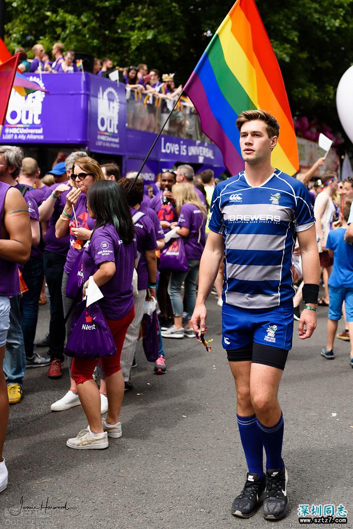 盛大的彩虹派对:伦敦同志骄傲巡游 盛大的彩虹派对:伦敦同志骄傲巡游