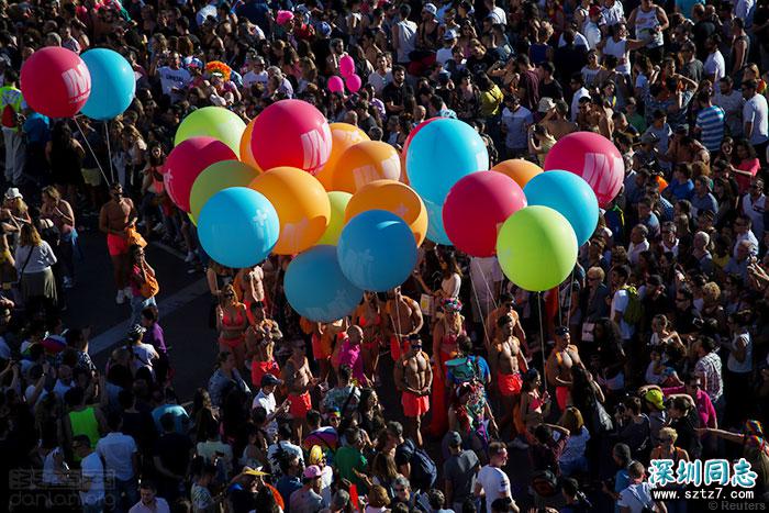 世界同志骄傲巡游在马德里举行 世界同志骄傲巡游在马德里举行