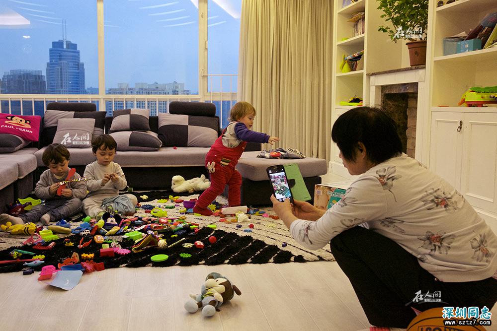 深圳一对同志花百万 代孕生下三个混血宝宝 深圳一对同志花百万 代孕生下三个混血宝宝