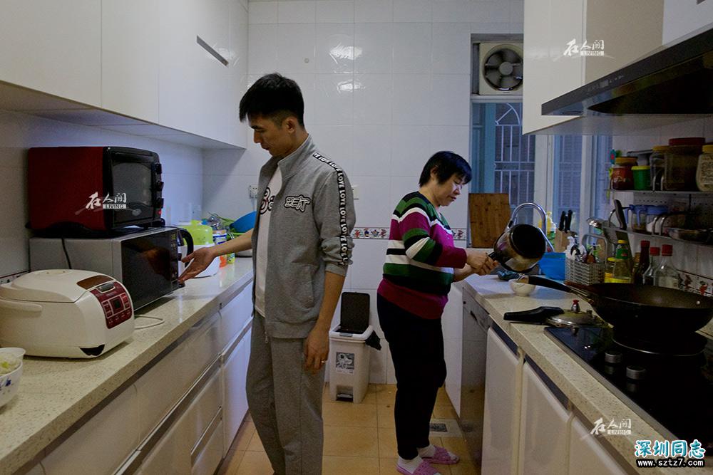 深圳一对同志花百万 代孕生下三个混血宝宝 深圳一对同志花百万 代孕生下三个混血宝宝