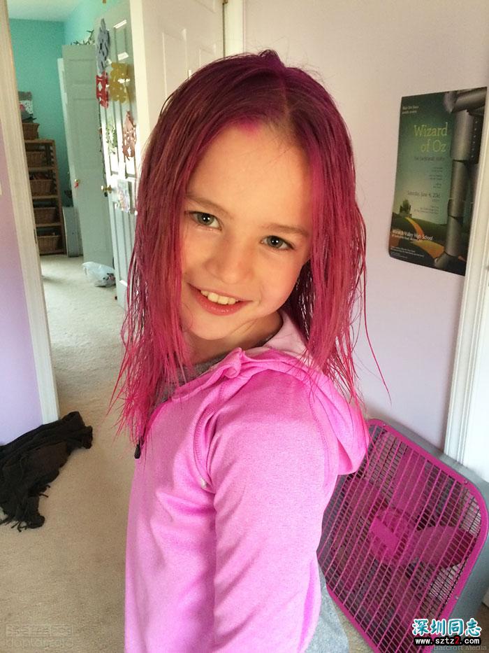 为了力挺LGBT,变性女孩分享个人经历 为了力挺LGBT,变性女孩分享个人经历