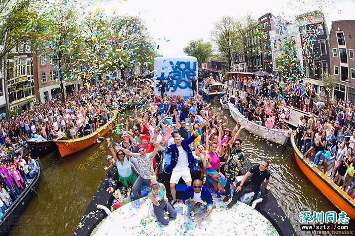荷兰特色:运河上的同志骄傲巡游 荷兰特色:运河上的同志骄傲巡游