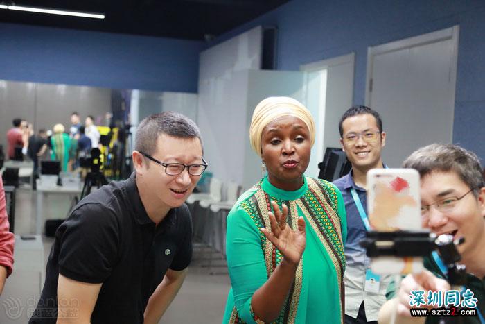 联合国艾滋病规划署驻华办国家代表:淡蓝是友好合作伙伴 联合国艾滋病规划署驻华办国家代表:淡蓝是友好合作伙伴