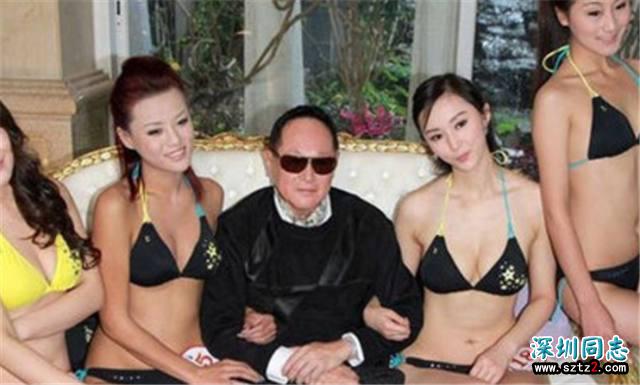 他80岁豪车出行,“私生活混乱”,还花费5亿为同性恋女儿招婿! 他80岁豪车出行,“私生活混乱”,还花费5亿为同性恋女儿招婿!