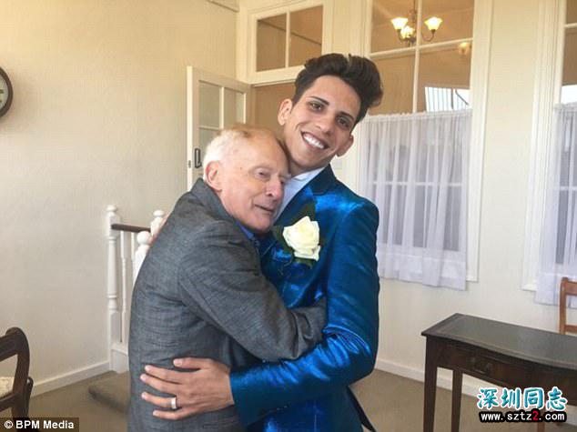 79岁牧师给25岁同性爱人买房后被甩 秒变流浪汉 79岁牧师给25岁同性爱人买房后被甩 秒变流浪汉