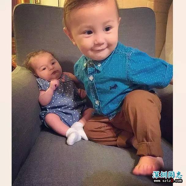 一对女同性恋先后怀孕,他们的幸福家庭照被刷爆了! 一对女同性恋先后怀孕,他们的幸福家庭照被刷爆了!