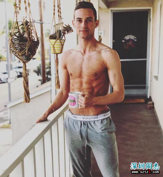 花滑男孩=同性恋=变态?他们从小被骂"基佬" 花滑男孩=同性恋=变态?他们从小被骂"基佬"