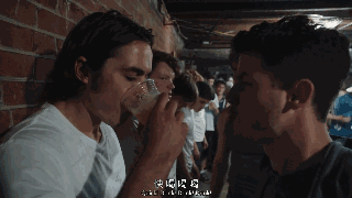 去Gay吧是一种怎样的体验? 去Gay吧是一种怎样的体验?