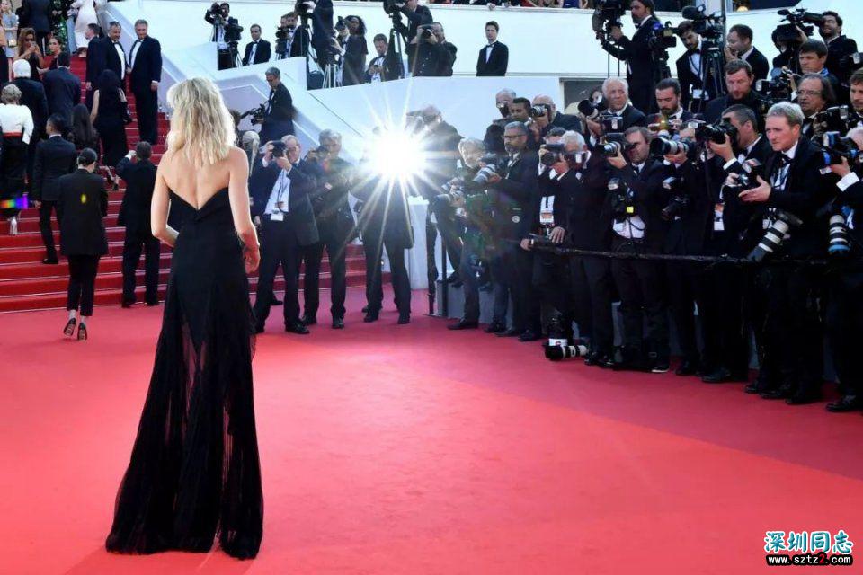 Gay圈首届如何让1的数量指数级增长文化交流会胜利召开 Gay圈首届如何让1的数量指数级增长文化交流会胜利召开