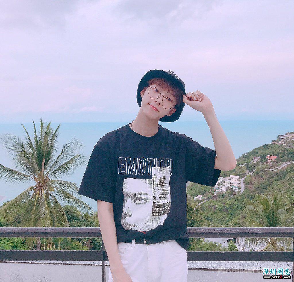 陆定昊海盐风穿搭 夏天去海边这样的穿搭最适合了 陆定昊海盐风穿搭 夏天去海边这样的穿搭最适合了