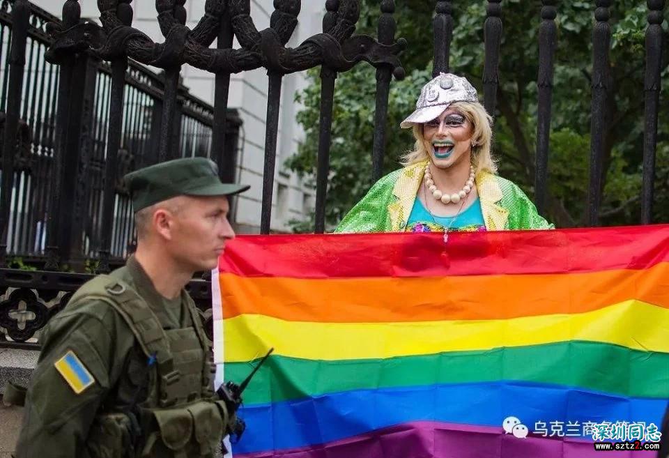 乌克兰基辅…举行大规模“同性恋游行” 乌克兰基辅…举行大规模“同性恋游行”
