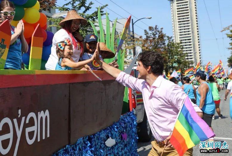 加拿大最大尺度肉体狂欢!同性恋游行!大开眼界! 加拿大最大尺度肉体狂欢!同性恋游行!大开眼界!