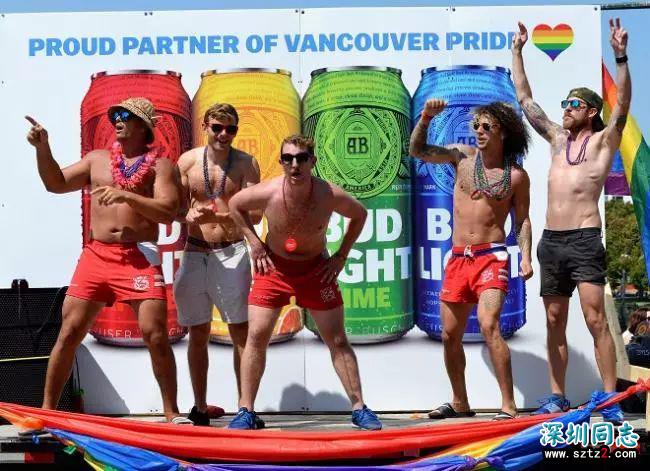 加拿大最大尺度肉体狂欢!同性恋游行!大开眼界! 加拿大最大尺度肉体狂欢!同性恋游行!大开眼界!