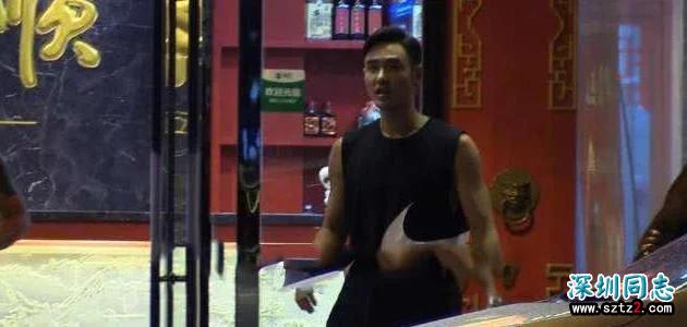 阮经天捏同性朋友的敏感部位!“真逗”,大明星还有这种爱好 阮经天捏同性朋友的敏感部位!“真逗”,大明星还有这种爱好