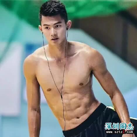 新加坡帅哥长相酷似宁泽涛,九零后的他又快又长! 新加坡帅哥长相酷似宁泽涛,九零后的他又快又长!