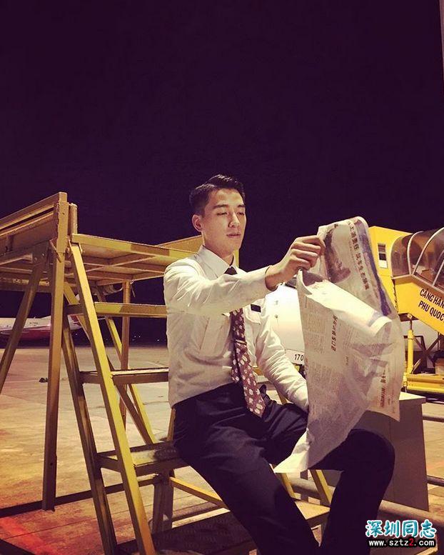 东航一名空少走红抖音,帅气逼人,阳光大男孩 东航一名空少走红抖音,帅气逼人,阳光大男孩