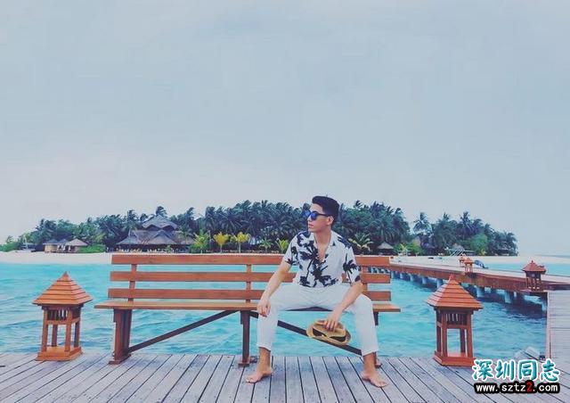 东航一名空少走红抖音,帅气逼人,阳光大男孩 东航一名空少走红抖音,帅气逼人,阳光大男孩