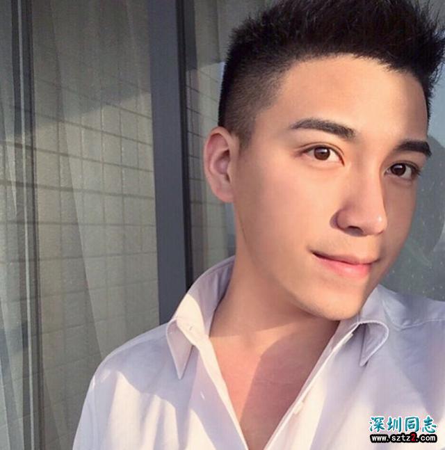 东航一名空少走红抖音,帅气逼人,阳光大男孩 东航一名空少走红抖音,帅气逼人,阳光大男孩