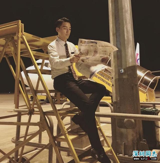 东航一名空少走红抖音,帅气逼人,阳光大男孩 东航一名空少走红抖音,帅气逼人,阳光大男孩