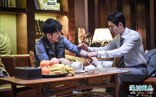 大叔的年纪正太的脸,您说他是中年人都没人信 大叔的年纪正太的脸,您说他是中年人都没人信