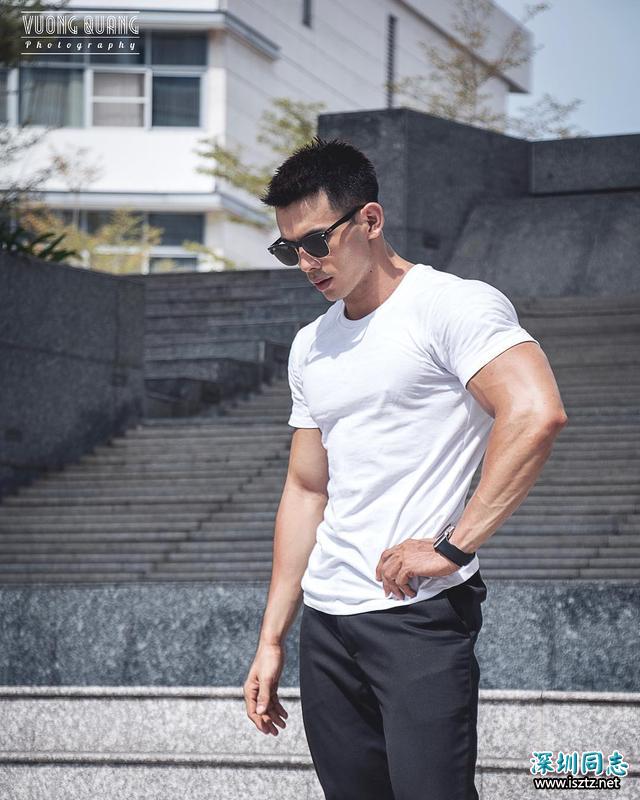 来自胡志明的名媛级帅哥Nguyễn Duy Hải 来自胡志明的名媛级帅哥Nguyễn Duy Hải