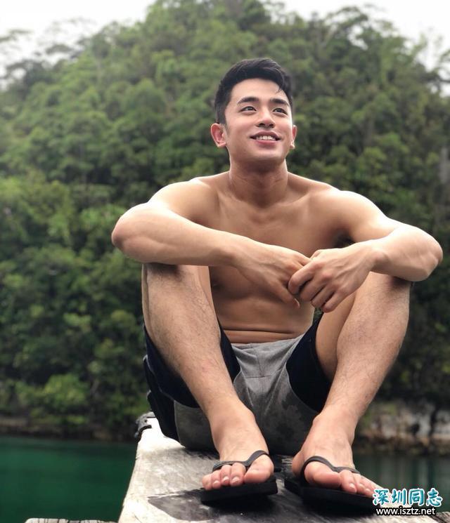 菲律宾华裔鲜肉David Licauco,95年的男孩,六块腹肌 菲律宾华裔鲜肉David Licauco,95年的男孩,六块腹肌