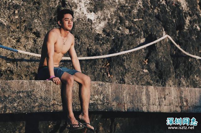 菲律宾华裔鲜肉David Licauco,95年的男孩,六块腹肌 菲律宾华裔鲜肉David Licauco,95年的男孩,六块腹肌