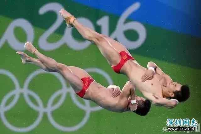 高清特写陈艾森跳水瞬间,瞬间懂包哥这个称呼是怎么来的 高清特写陈艾森跳水瞬间,瞬间懂包哥这个称呼是怎么来的