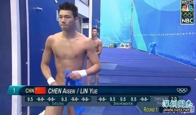高清特写陈艾森跳水瞬间,瞬间懂包哥这个称呼是怎么来的 高清特写陈艾森跳水瞬间,瞬间懂包哥这个称呼是怎么来的