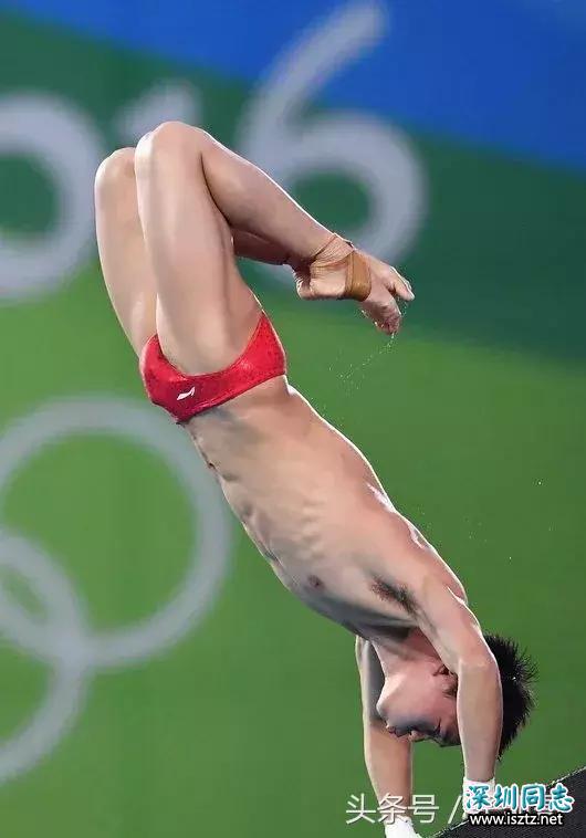 高清特写陈艾森跳水瞬间,瞬间懂包哥这个称呼是怎么来的 高清特写陈艾森跳水瞬间,瞬间懂包哥这个称呼是怎么来的