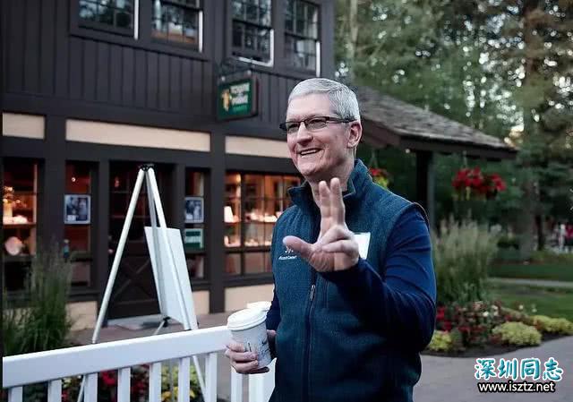 苹果CEO库克:身为同性恋者我感到很自豪! 苹果CEO库克:身为同性恋者我感到很自豪!