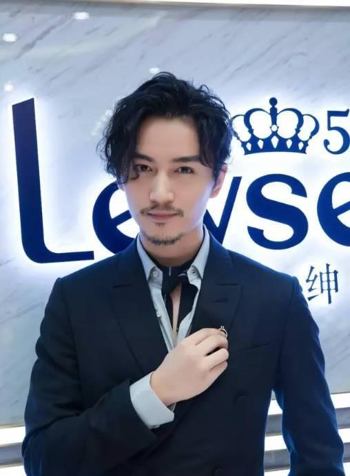 2018秋冬男士三大发型,从复古浪漫到硬朗 2018秋冬男士三大发型,从复古浪漫到硬朗