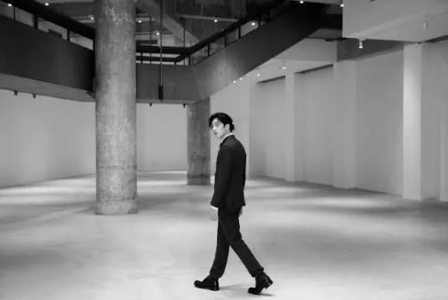 2018秋冬男士三大发型,从复古浪漫到硬朗 2018秋冬男士三大发型,从复古浪漫到硬朗