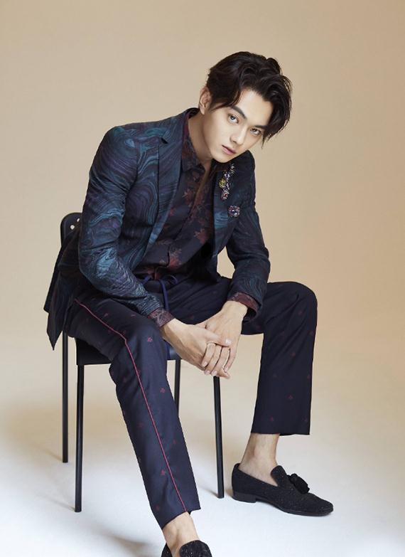 新晋男神许凯,白衬衫大气,皮衣酷帅,哪一张让你沦陷? 新晋男神许凯,白衬衫大气,皮衣酷帅,哪一张让你沦陷?