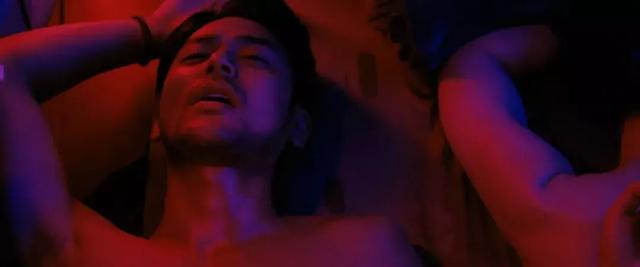 型男邱泽出演同志电影《谁先爱上他的》,获台湾金马奖提名 型男邱泽出演同志电影《谁先爱上他的》,获台湾金马奖提名