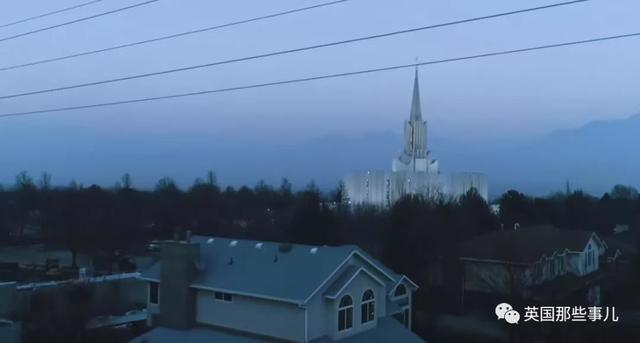 同性恋儿子因为出柜压力自杀,她最终成了守护LGBT的龙妈妈 同性恋儿子因为出柜压力自杀,她最终成了守护LGBT的龙妈妈