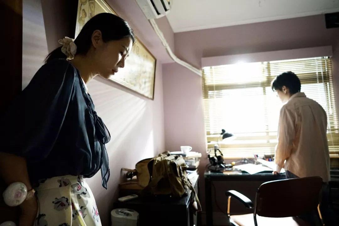 我的爸爸是个同性恋,他死后把钱都留给了男朋友 我的爸爸是个同性恋,他死后把钱都留给了男朋友