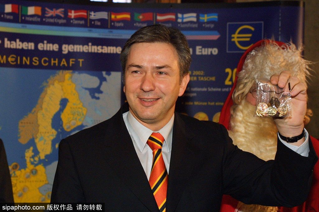 “我是个同性恋者,这挺好”,德国柏林市长公开发言 “我是个同性恋者,这挺好”,德国柏林市长公开发言