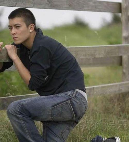 只需一招验证你们男神是真帅假帅 只需一招验证你们男神是真帅假帅