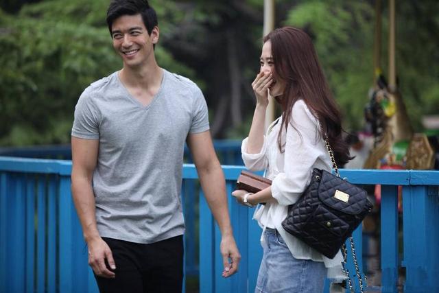 身高188韩美混血,凭《魔女幼熙》爆红,他被称为韩剧最帅男主 身高188韩美混血,凭《魔女幼熙》爆红,他被称为韩剧最帅男主