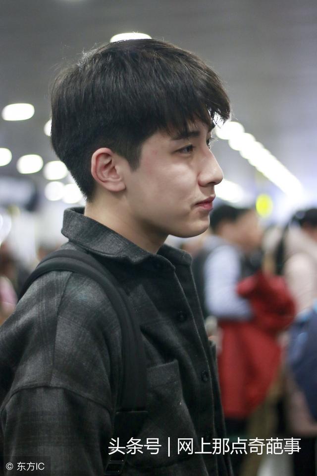 《上瘾》由黄景瑜许魏洲等人主演的青春励志网络剧 《上瘾》由黄景瑜许魏洲等人主演的青春励志网络剧