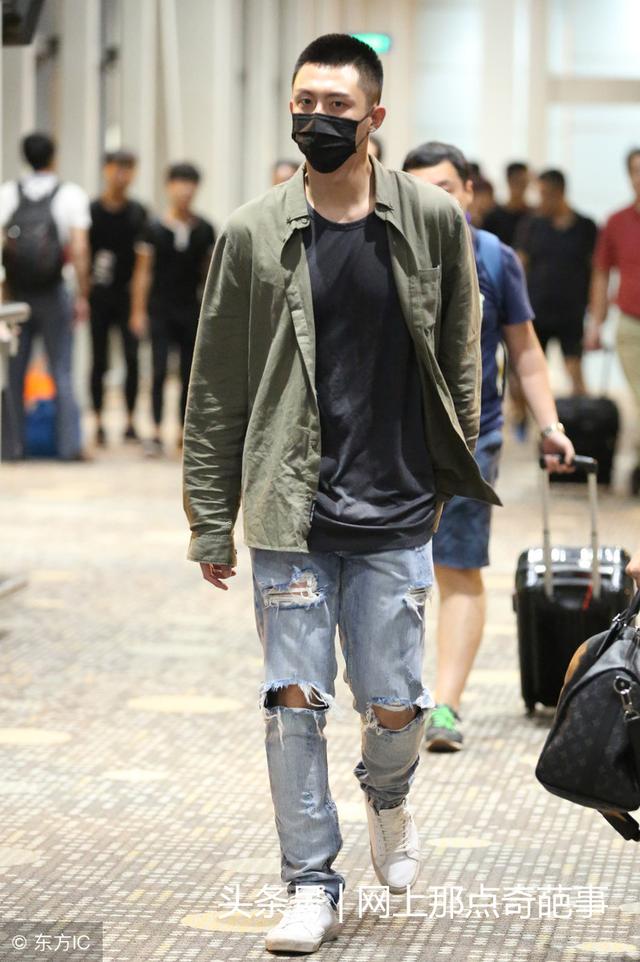 《上瘾》由黄景瑜许魏洲等人主演的青春励志网络剧 《上瘾》由黄景瑜许魏洲等人主演的青春励志网络剧