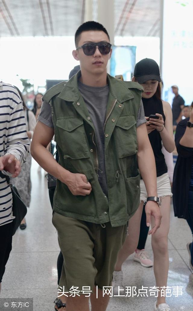 《上瘾》由黄景瑜许魏洲等人主演的青春励志网络剧 《上瘾》由黄景瑜许魏洲等人主演的青春励志网络剧