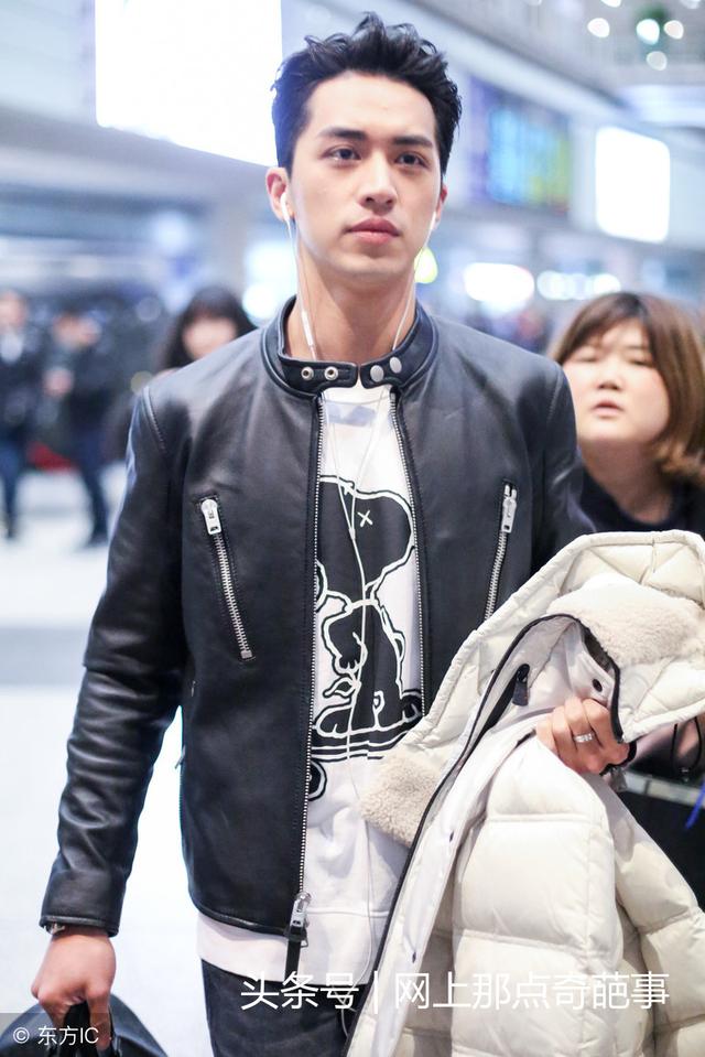 《上瘾》由黄景瑜许魏洲等人主演的青春励志网络剧 《上瘾》由黄景瑜许魏洲等人主演的青春励志网络剧