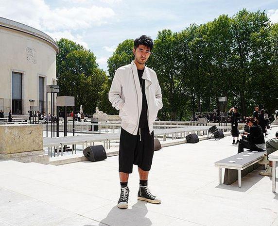 香港多才多艺男生下海做艺人,一脸胡渣准备逆袭上位? 香港多才多艺男生下海做艺人,一脸胡渣准备逆袭上位?