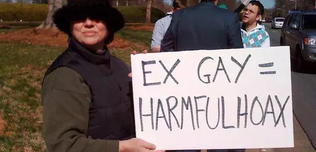 号称能“治好”Gay的医生,私下竟然喜欢同性“交友”? 号称能“治好”Gay的医生,私下竟然喜欢同性“交友”?