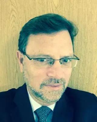 号称能“治好”Gay的医生,私下竟然喜欢同性“交友”? 号称能“治好”Gay的医生,私下竟然喜欢同性“交友”?