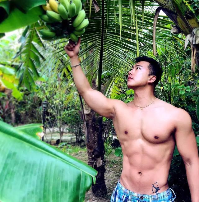 一名来自瑞士的亚裔 一名来自瑞士的亚裔