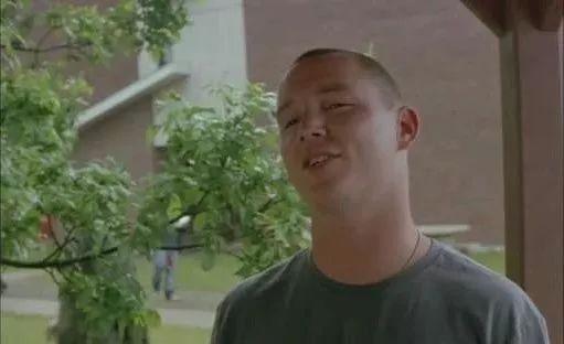 《断臂山》有多唯美,那这部高分同题材电影,就有多残酷 《断臂山》有多唯美,那这部高分同题材电影,就有多残酷